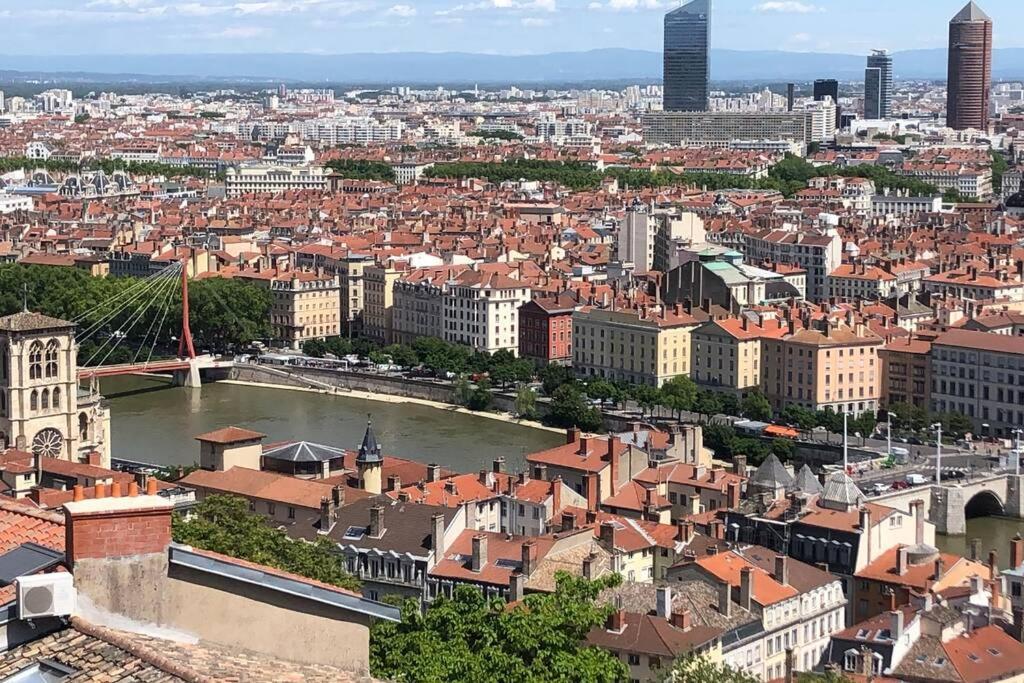 Apartment Cote Cour Part Dieu Lyon